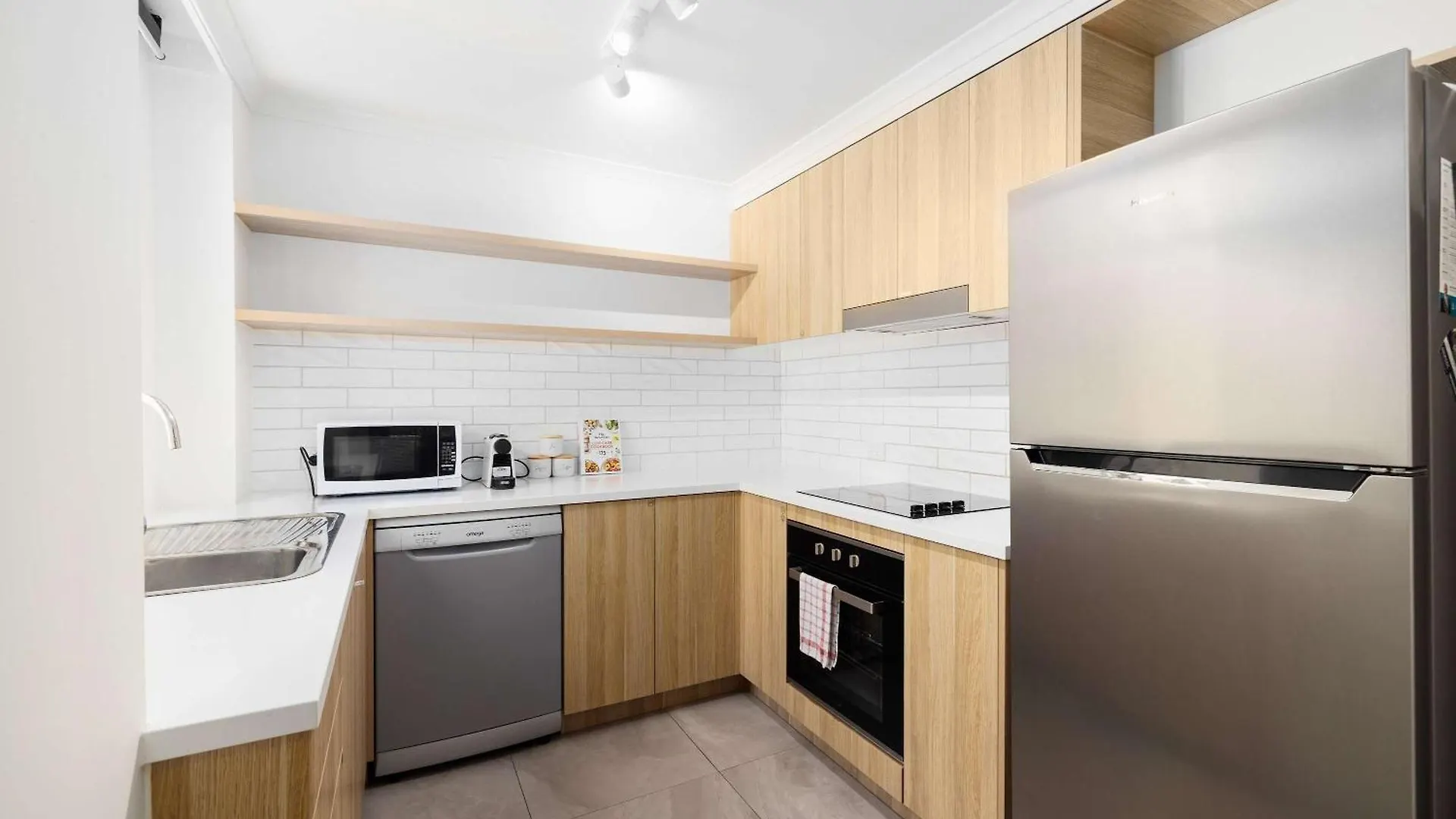 Newi Cozy 2Br Apt The Heart Of Surf'S Parking Pool Gold Coast Australia