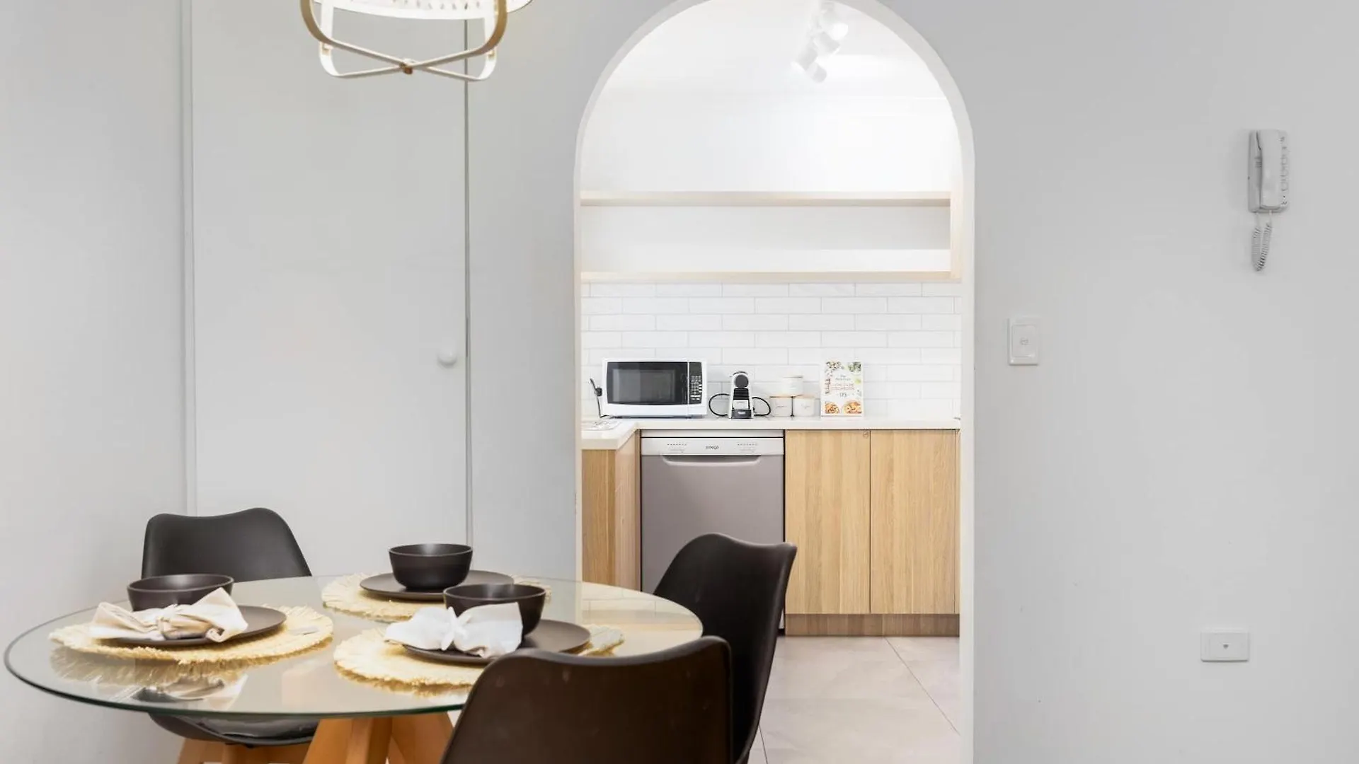 Apartment Newi Cozy 2Br Apt The Heart Of Surf'S Parking Pool Gold Coast